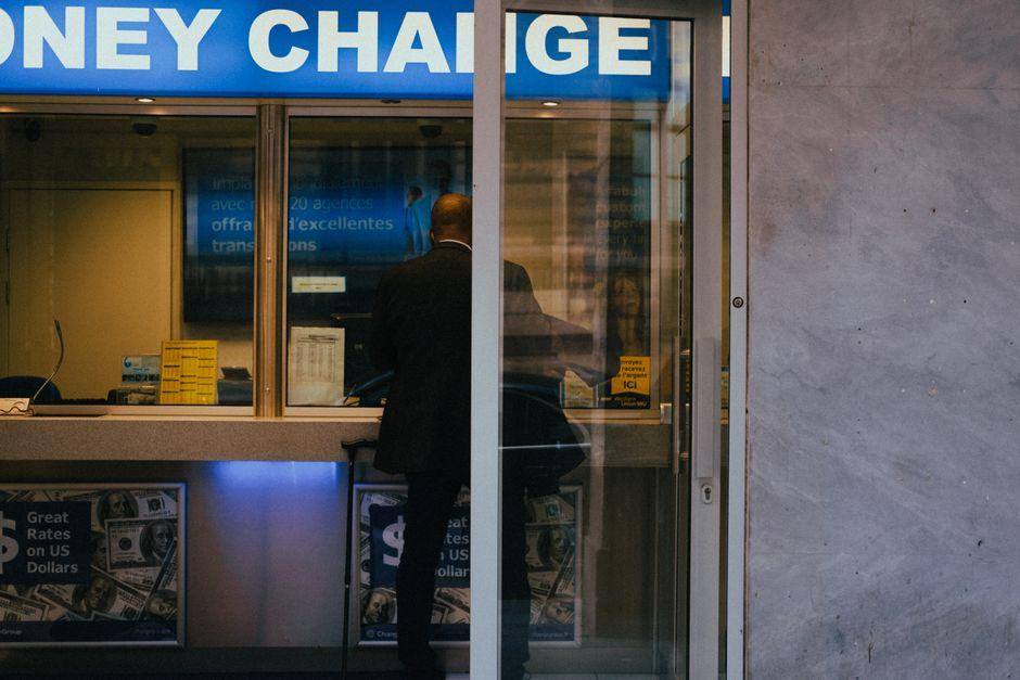 What’s the Best Place to Exchange Currency for U.S. Travelers? Tips for Easy, Money-Saving Exchange